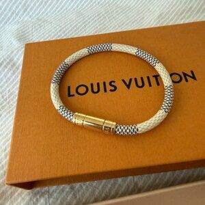 Louis Vuitton keep it damier leather bracelet